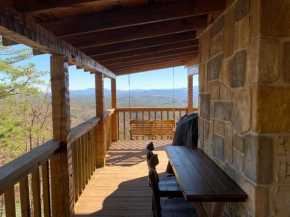 Custom Mtn Cabin with Hot Tub, 7 Mi to Pigeon Forge!